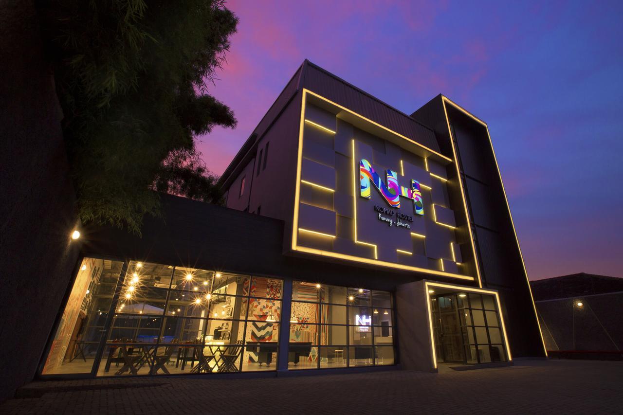 Nomad Hostel Kemang Jakarta Exteriör bild