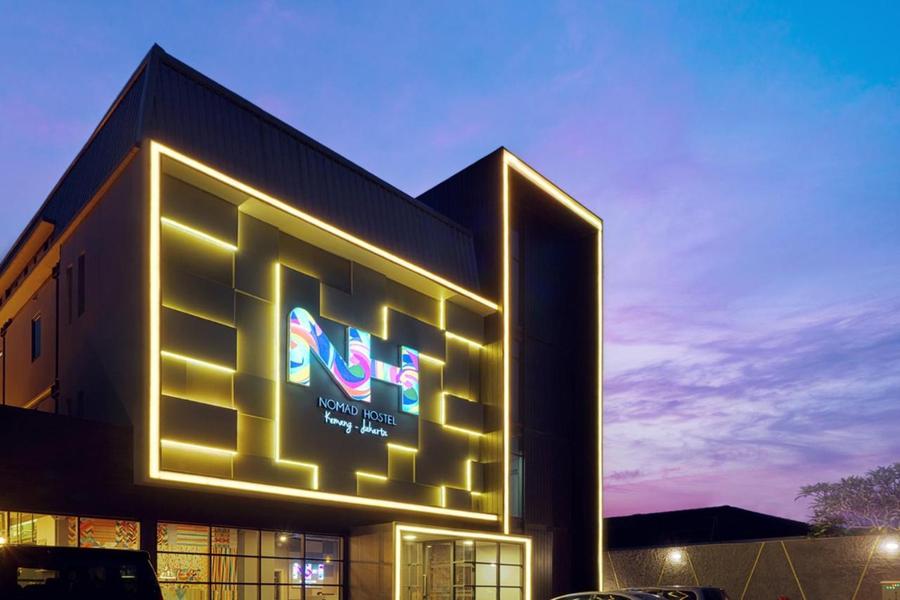 Nomad Hostel Kemang Jakarta Exteriör bild