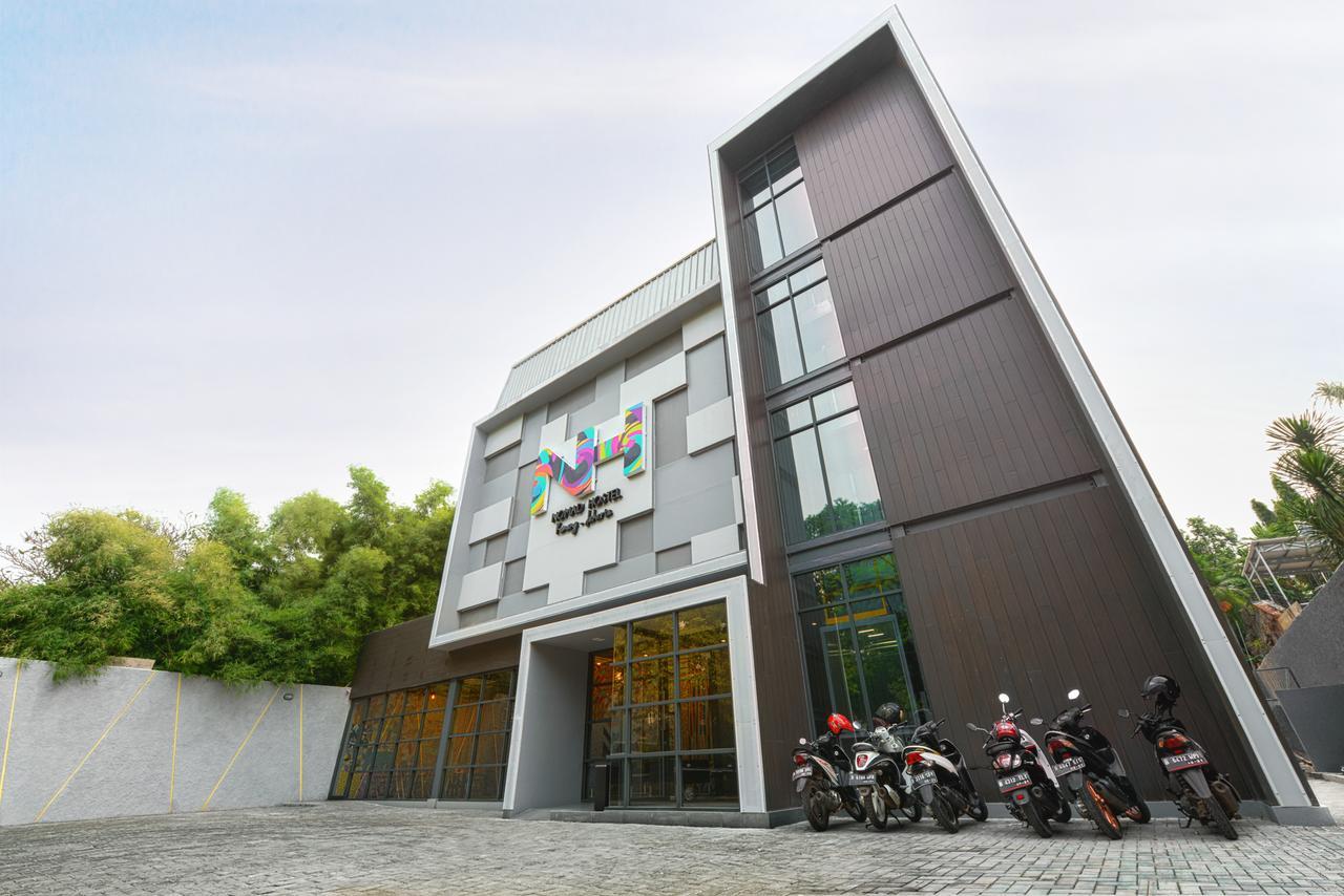 Nomad Hostel Kemang Jakarta Exteriör bild